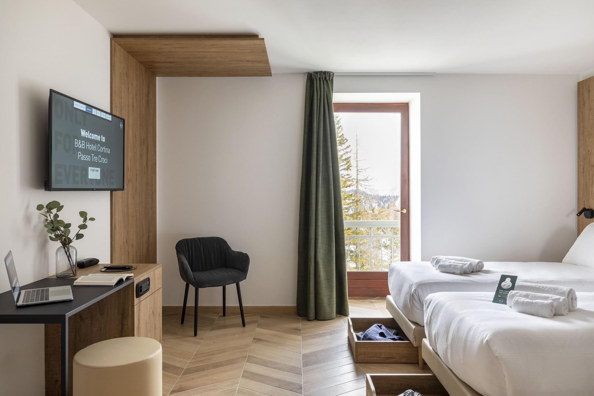 B&B Hotel Passo Tre Croci Cortina Cortina dʼAmpezzo Esterno foto