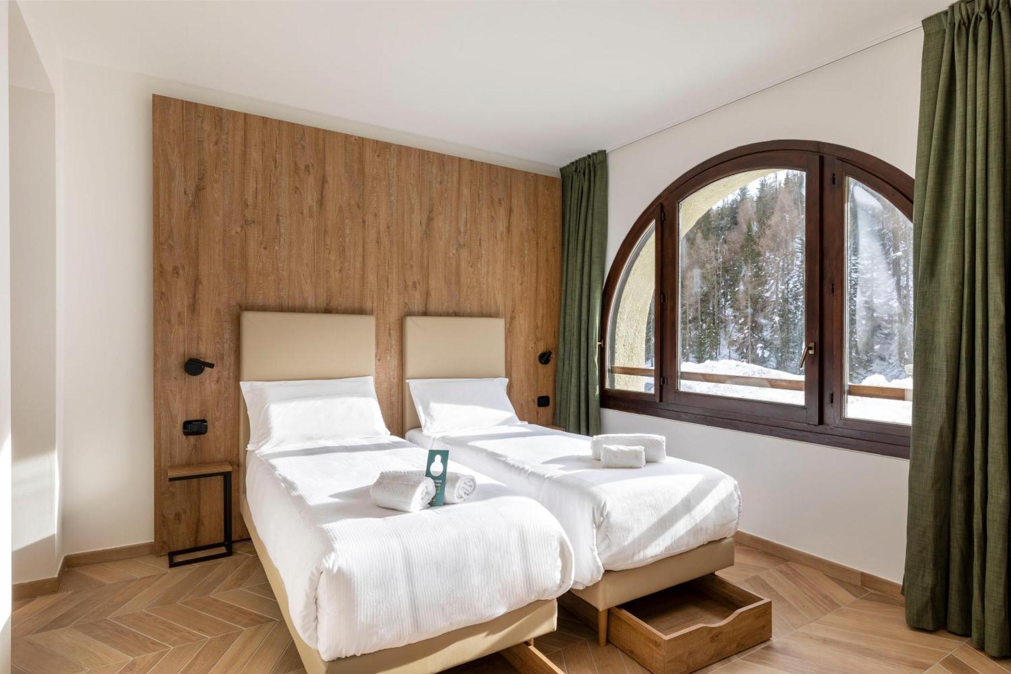 B&B Hotel Passo Tre Croci Cortina Cortina dʼAmpezzo Esterno foto