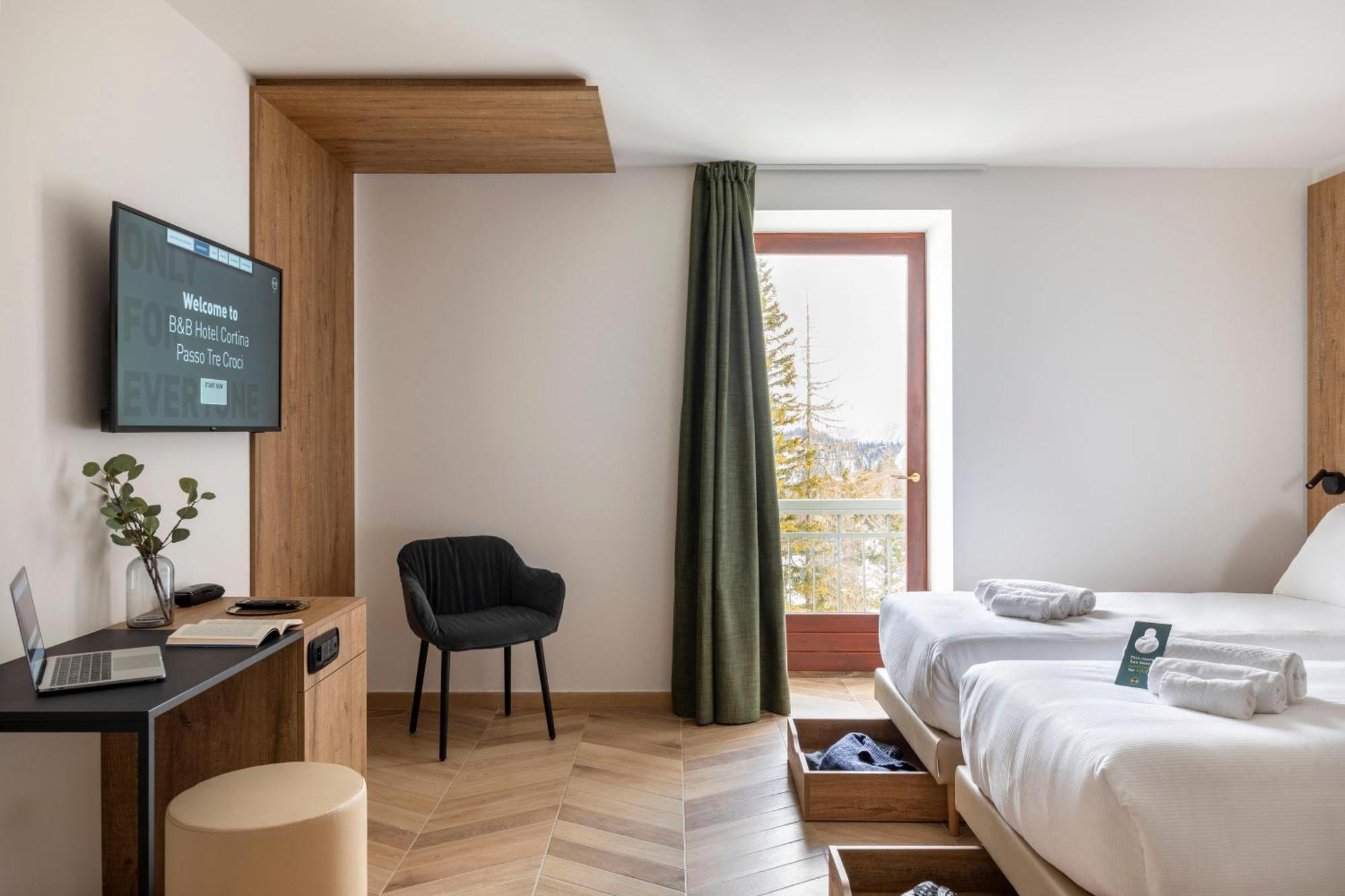 B&B Hotel Passo Tre Croci Cortina Cortina dʼAmpezzo Esterno foto