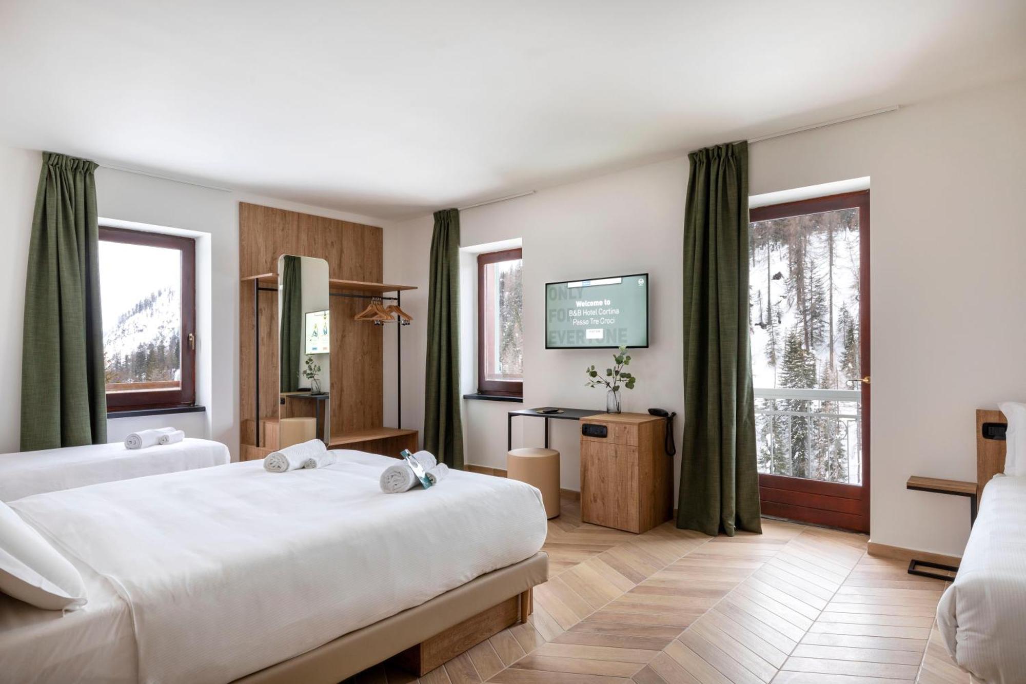B&B Hotel Passo Tre Croci Cortina Cortina dʼAmpezzo Esterno foto