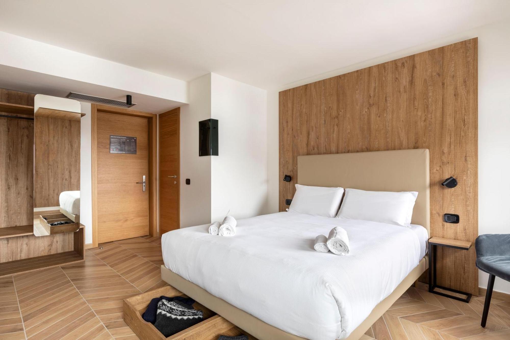 B&B Hotel Passo Tre Croci Cortina Cortina dʼAmpezzo Esterno foto